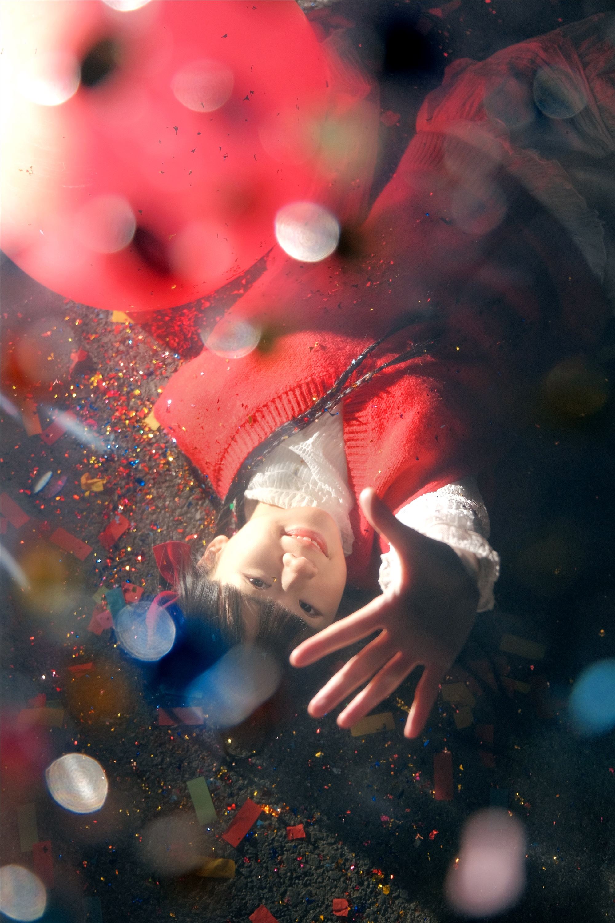 YITUYU 艺图语 2025.03.11 闪亮的新年 是三金呀